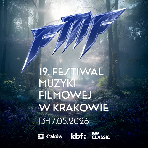 Banner przedstawiający szatę graficzną tegorocznego festiwalu muzyki filmowej. Zamglony las, niebieskie kwiaty, logo FMF oraz biały napis 19. Festiwal Mizyki Filmowej w Krakowie 13-17.05.2026. Na grafice umieszczone są również logotypy miasta Kraków, KBF oraz RMF Classic
